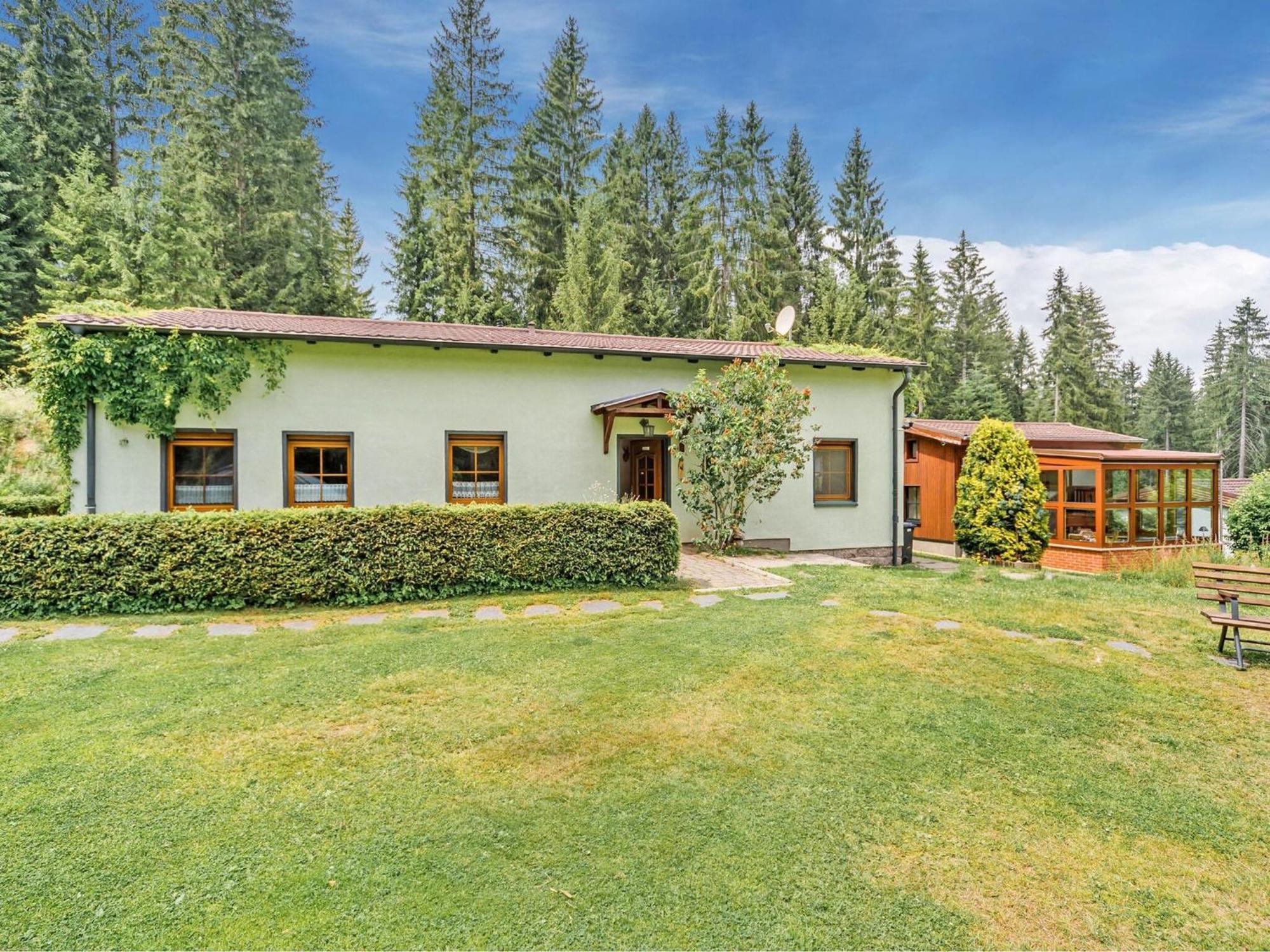 Holiday Home With Shared Pool In J Gersgr N Bad Reiboldsgrün エクステリア 写真