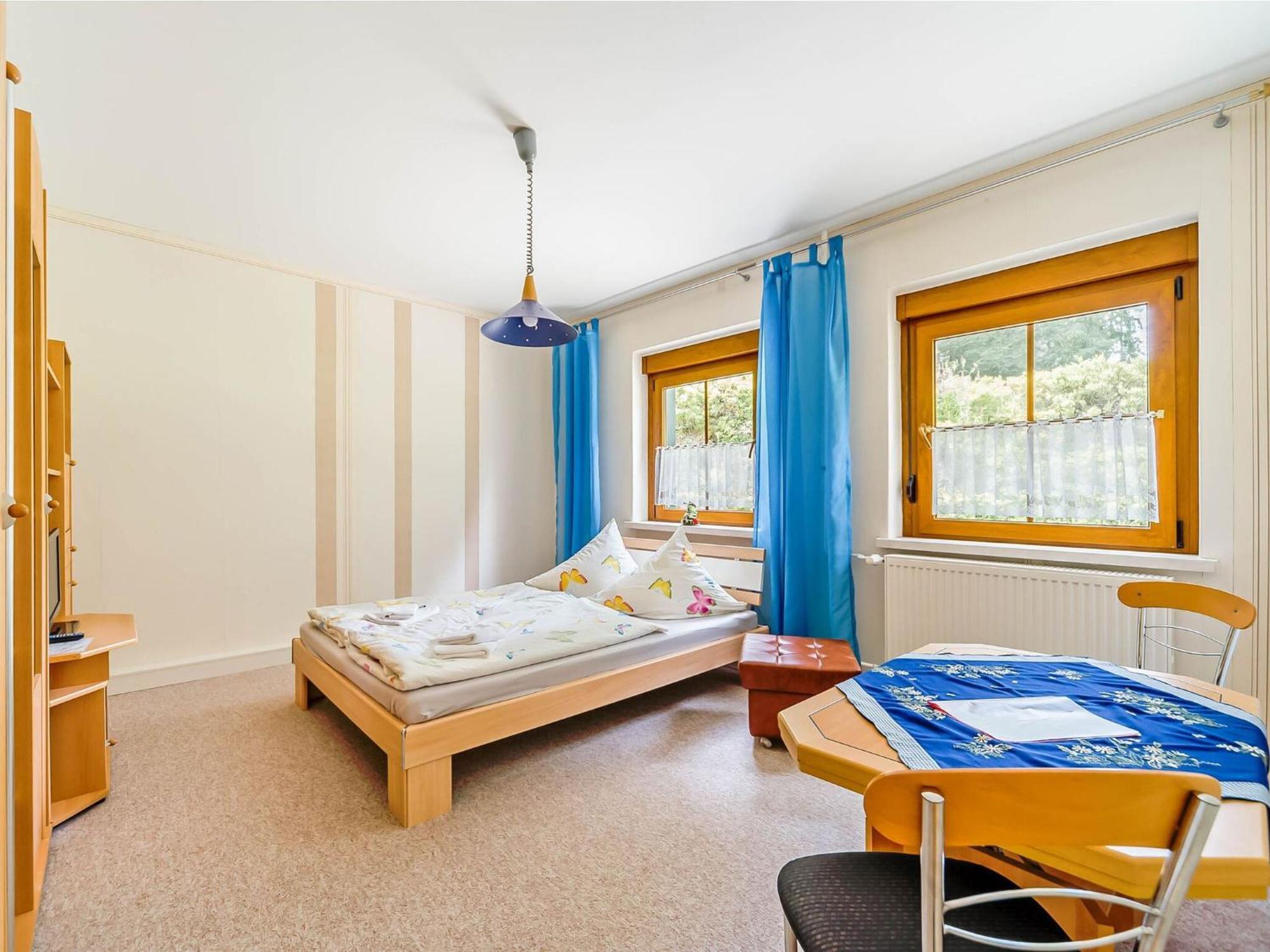 Holiday Home With Shared Pool In J Gersgr N Bad Reiboldsgrün エクステリア 写真