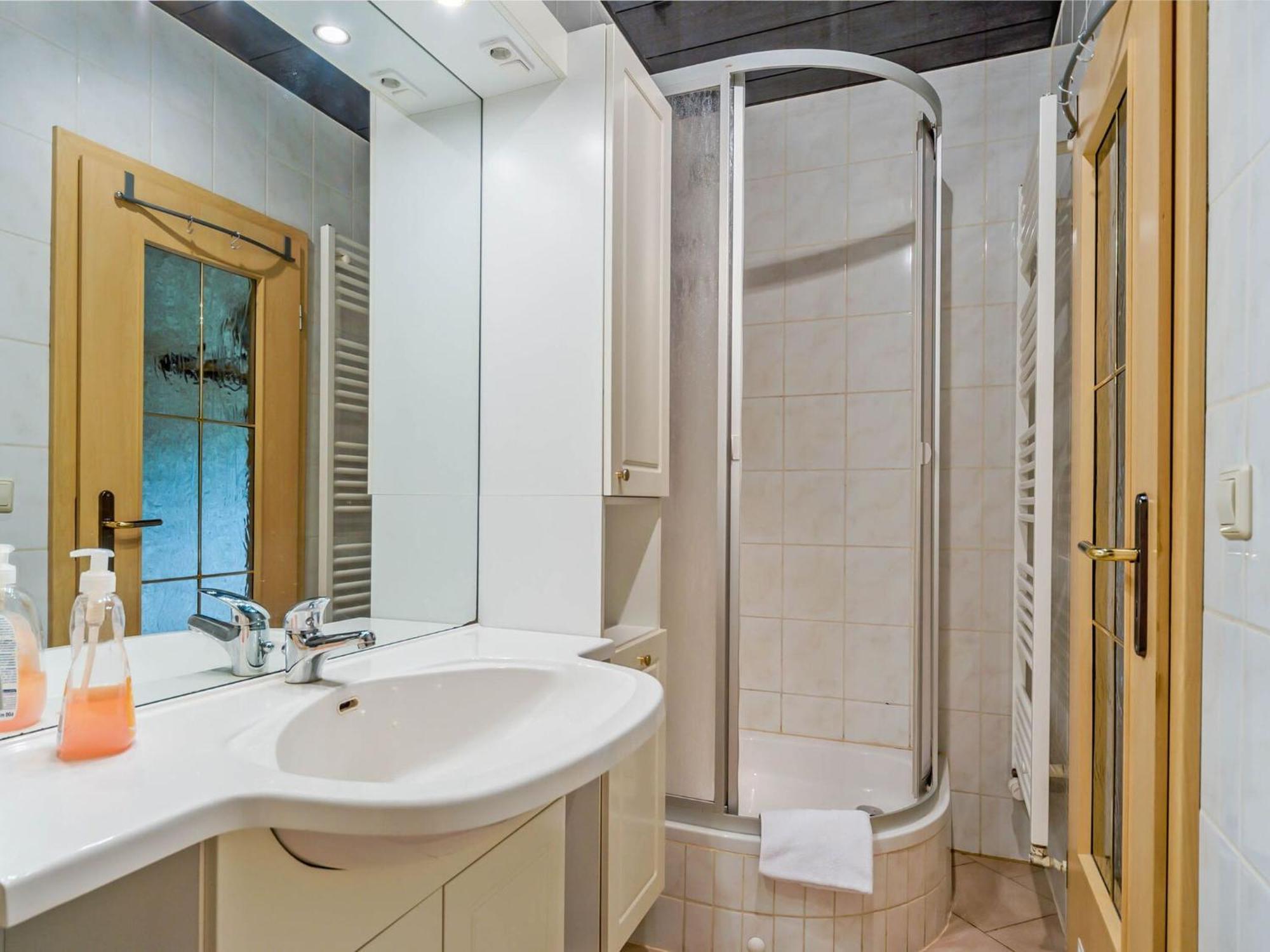 Holiday Home With Shared Pool In J Gersgr N Bad Reiboldsgrün エクステリア 写真