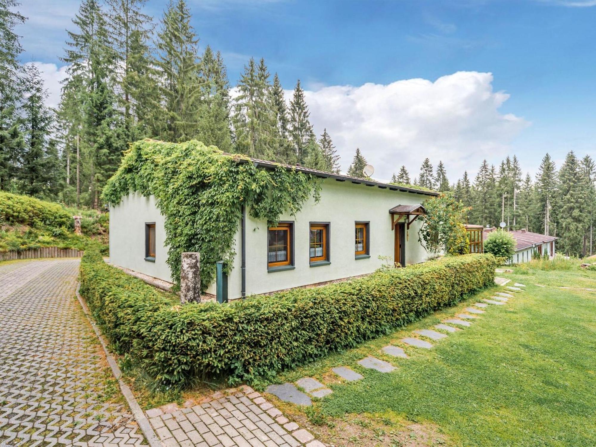 Holiday Home With Shared Pool In J Gersgr N Bad Reiboldsgrün エクステリア 写真
