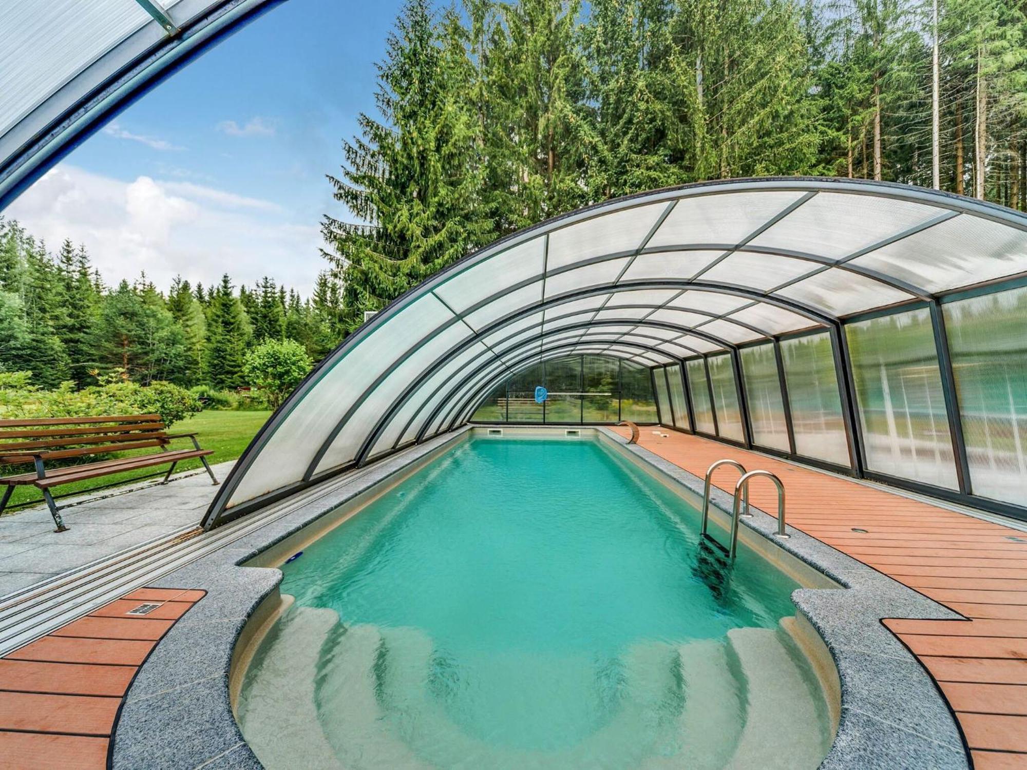 Holiday Home With Shared Pool In J Gersgr N Bad Reiboldsgrün エクステリア 写真