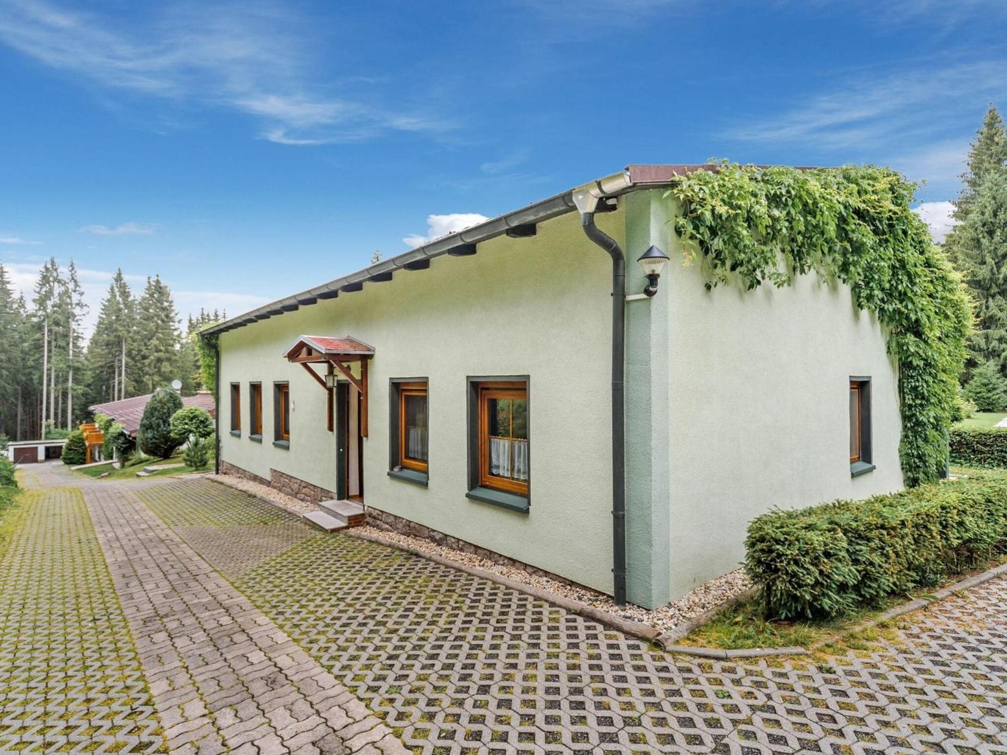 Holiday Home With Shared Pool In J Gersgr N Bad Reiboldsgrün エクステリア 写真